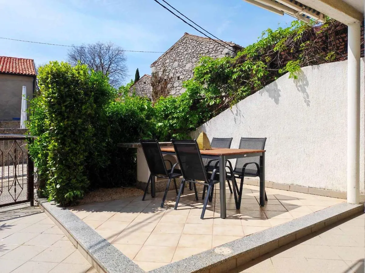 Apartment Rose Krk Town