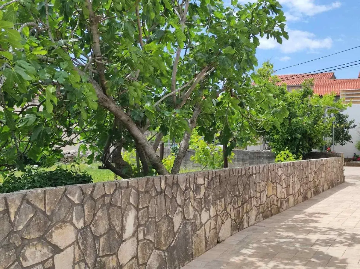 Apartment Rose Krk Town