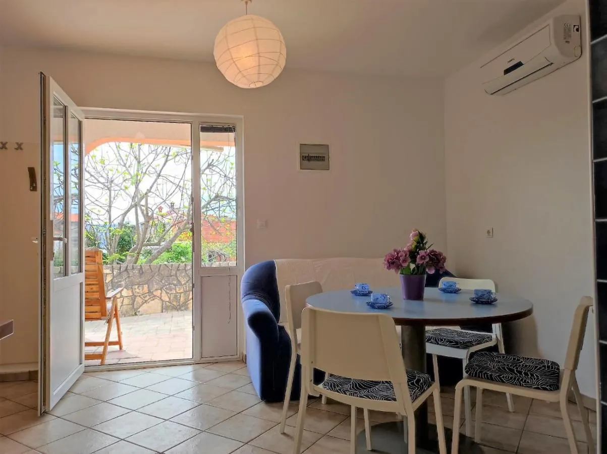 Apartment Rose Krk Town